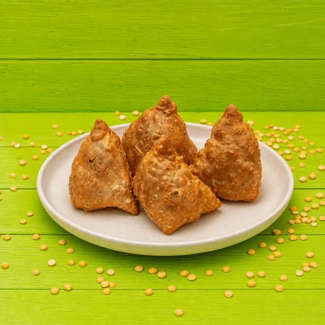 Samosas 2 Pieces.